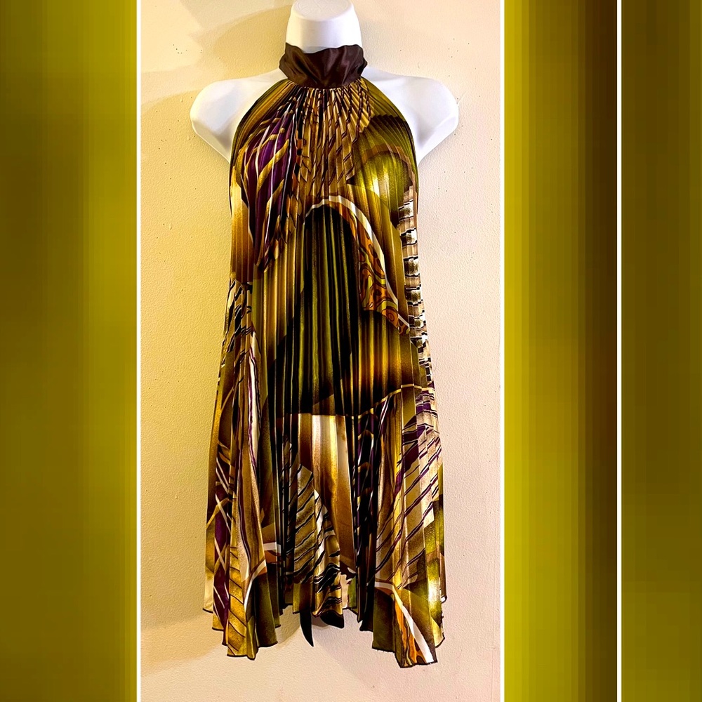 Pleated Tie Back Backless Satin Top - Picture 2 of 7